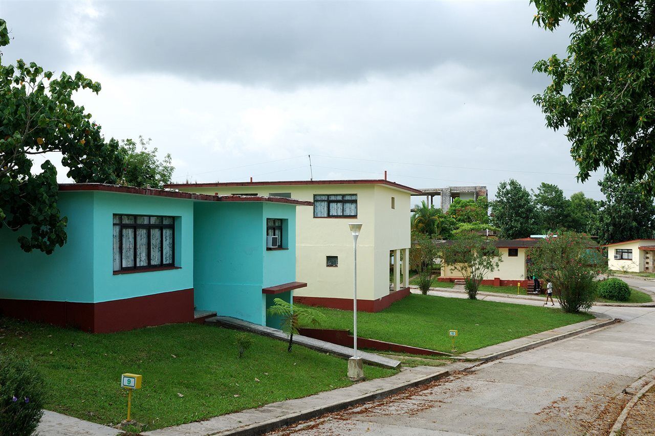 Villa Caburni Trinidad Eksteriør billede